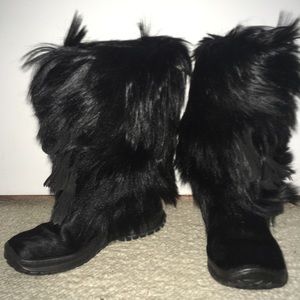 Winna Goat Fur Boots Sz 39